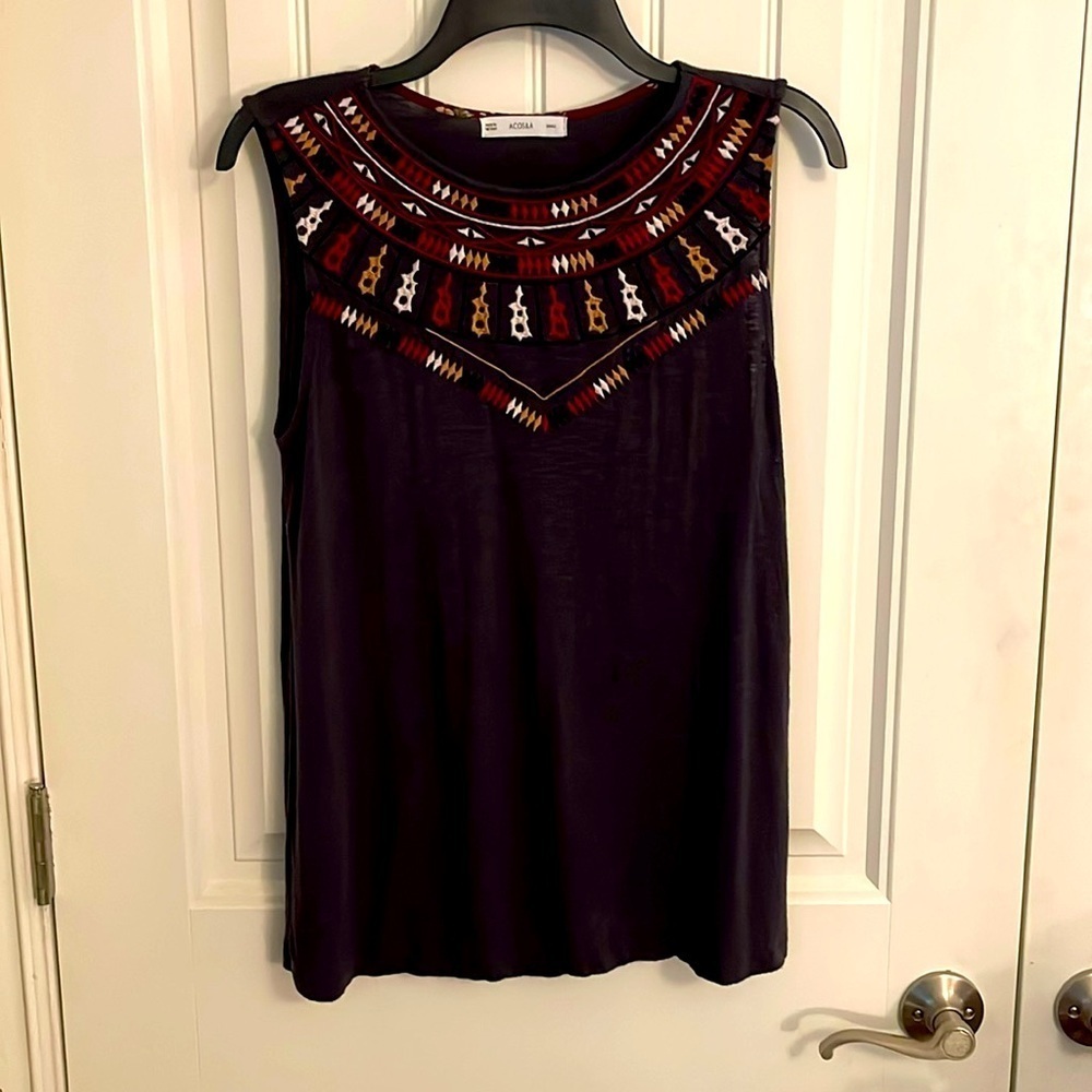 ACOS&A tank top women’s‎ Size Small dark gray Heather w/embroidered neck.